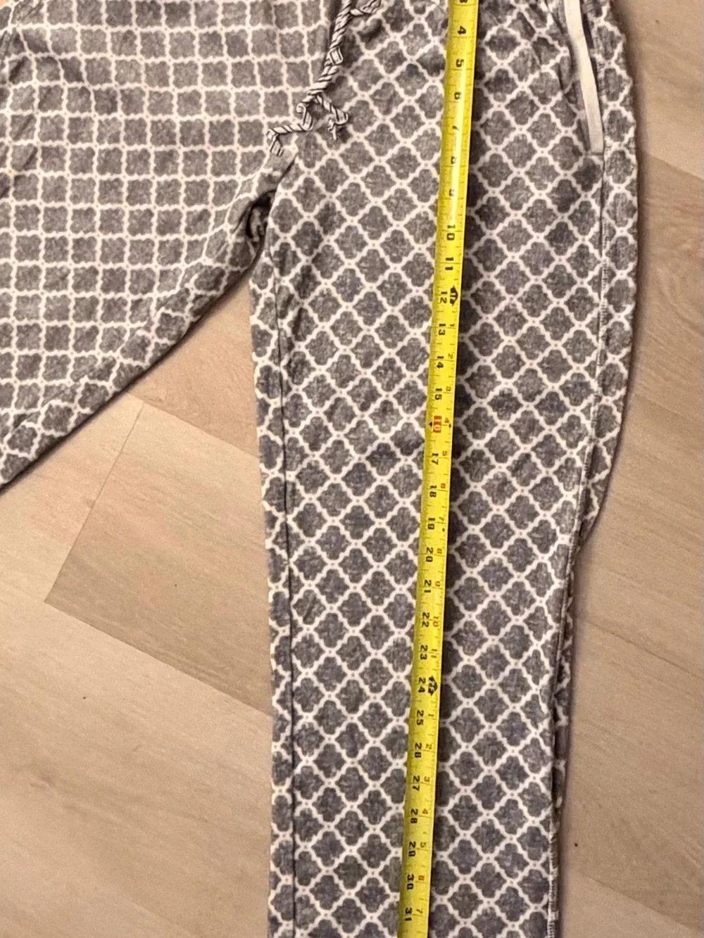 Nautica Gray and Cream Patterned Women's Long-Sleeve Pajama Set